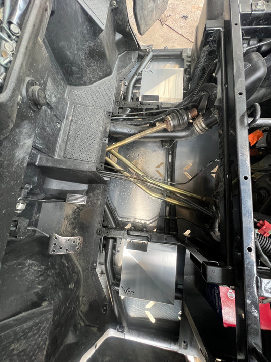 Honda pioneer 1000 floor brace